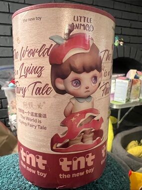 tnt Little Anmoo Apple Girl Figurine - summerween!
